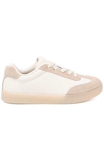Chaussures décontractées pour femmes couleur blanche-beige