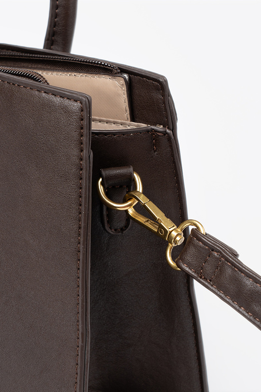 Il fautrron foncé Sac à main avec boucle décorative À dorém kolorze