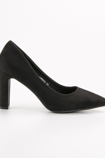 Modèle classique suède chaussures