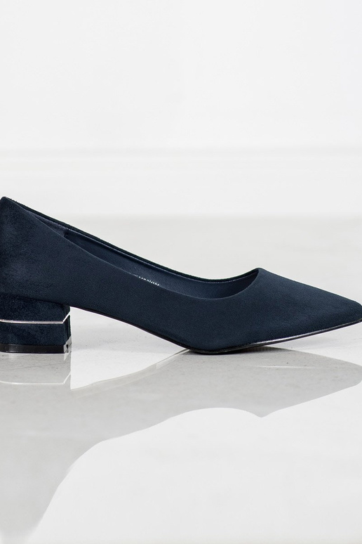 Chaussures avec ruban décoratif couleur bleue