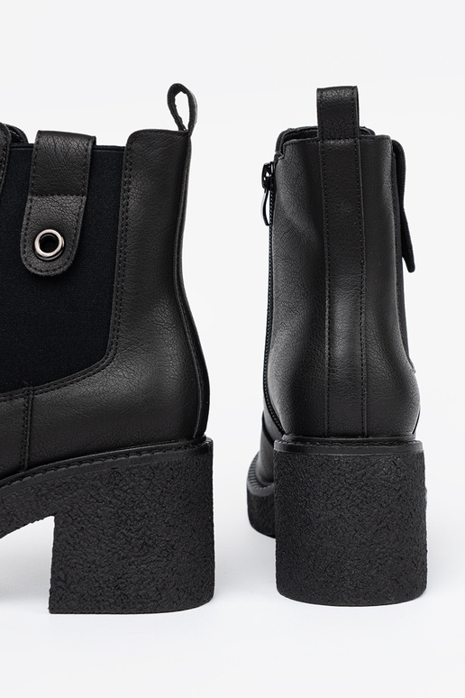 Style élégant couleur noire chaussures z elastyczną ÀstaÀką Sergio Leone