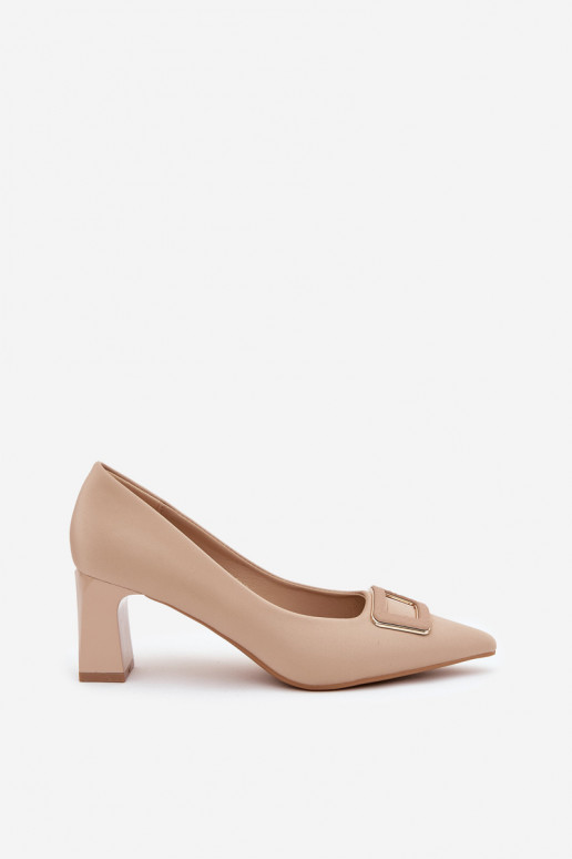 Chaussures avec des talons décorer avec boucles Nude Seriva Chaussures avec des talons décorer avec boucles Nude Seriva