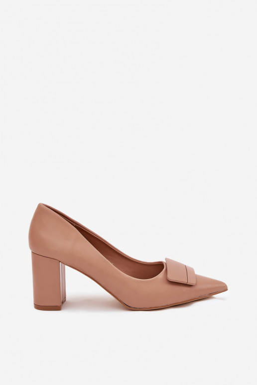 Chaussures avec des talons avec des ornements beige Celira Chaussures avec des talons avec des ornements beige Celira