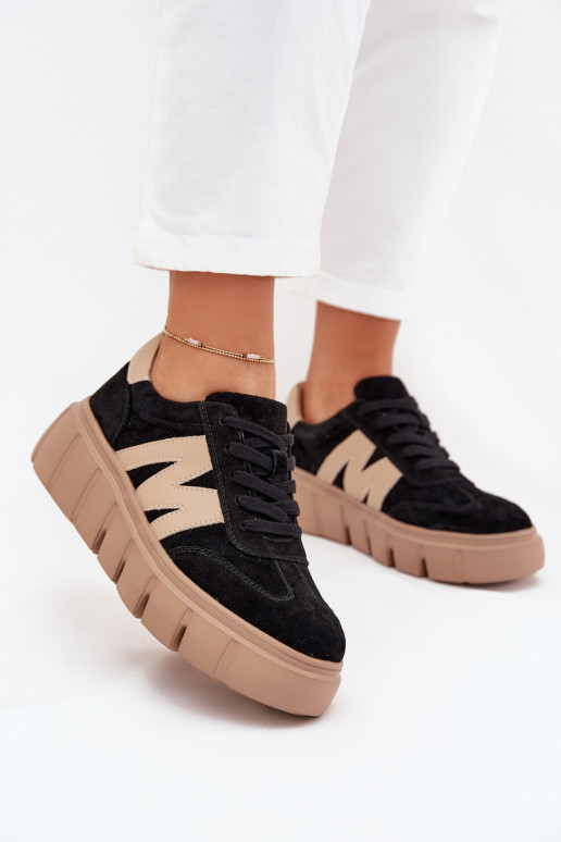 en daim Féminin Chaussures modèle baskets avec une plateforme Vinceza 79561 couleur noire