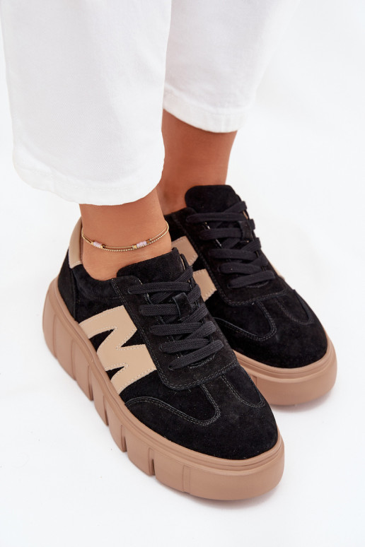 en daim Féminin Chaussures modèle baskets avec une plateforme Vinceza 79561 couleur noire