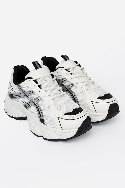 Blanc-couleur noire pratique Chaussures modèle baskets avec maille