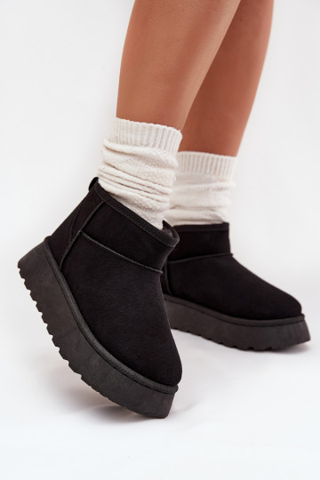 Baskets noires et blanches avec détails dorés 2