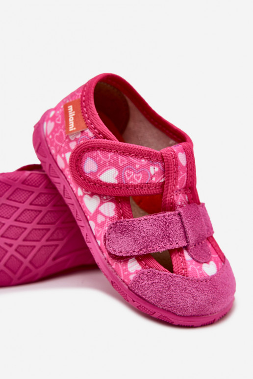 Chaussons Milami Puéril avec attaches adhésives avec des coeurs couleur rose Reathiana