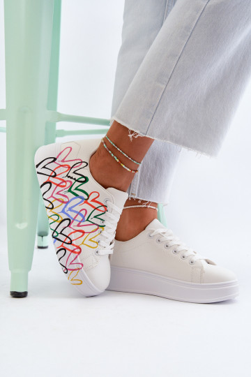 Féminin Chaussures modèle baskets Avec des coeurs couleur blanche Claral 2