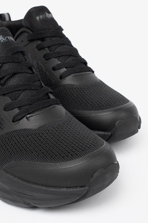 couleur noire chaussures de sport Hommes avec maille McArthur