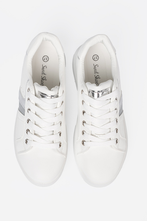 couleur blanche Chaussures modèle baskets z métalliquem argentm akcentem