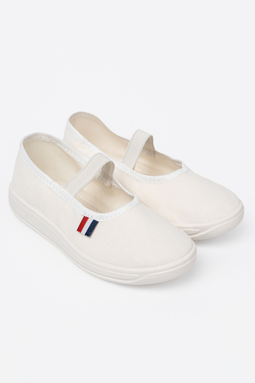 couleur blanche chaussures z flexiblem paskiem