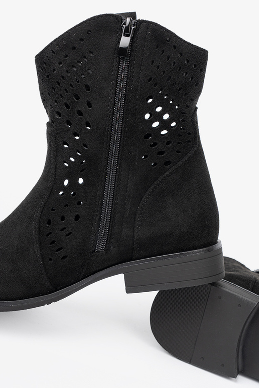 couleur noire chaussures ajouré À koÀbojskim stylu