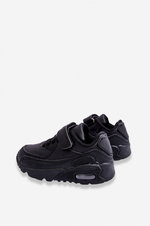 Chaussures de sport en cuir pour enfants sur la plateforme couleur noire Lori