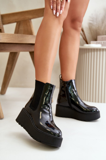avec effet vernis Bottes pour femmes avec une plateforme I Koturnie réchauffer couleur noire DANSloedia