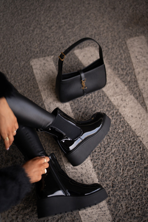 avec effet vernis Bottes pour femmes avec une plateforme I Koturnie réchauffer couleur noire DANSloedia