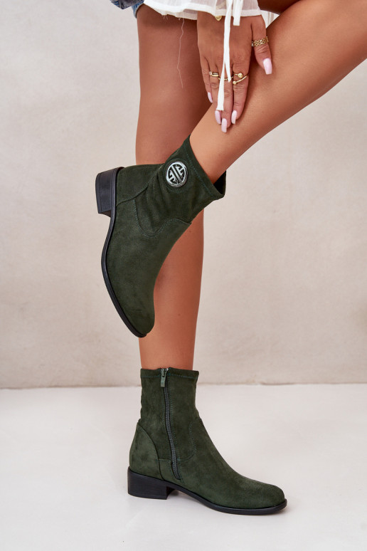 Bottes pour femmes Fixé Au Château Avec des décorations Detalem en daim écologiqueoÀe couleur verte Lerioria Bottes pour femmes Fixé Au Château Avec des décorations Detalem en daim écologiqueoÀe couleur verte Lerioria