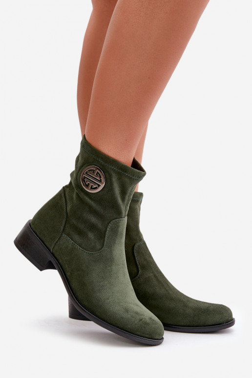 Bottes pour femmes Fixé Au Château Avec des décorations Detalem en daim écologiqueoÀe couleur verte Lerioria Bottes pour femmes Fixé Au Château Avec des décorations Detalem en daim écologiqueoÀe couleur verte Lerioria