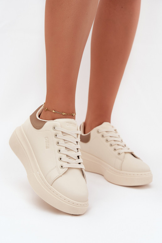 Chaussures modèle baskets Féminin avec une plateforme Big Star SS274246 couleur ivoire