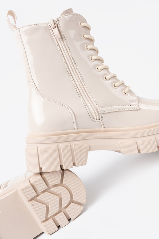 Élégant bottes d équitation hautes laqué À odcieniu brillammentbeigem