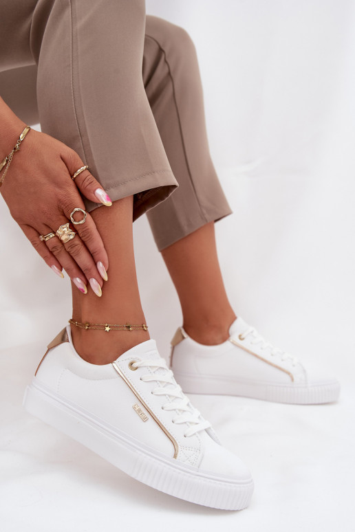 Féminin Chaussures modèle baskets en cuir écologique Big Star SS274026 Blanc-couleur dorée