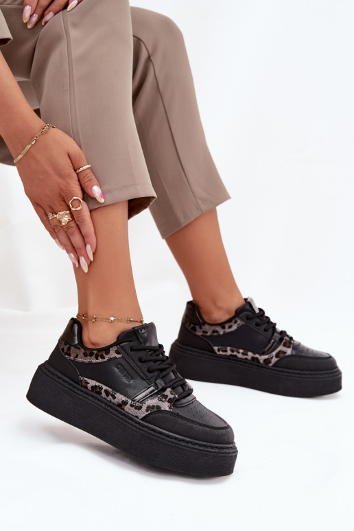 Féminin Chaussures modèle baskets avec une plateforme Big Star SS274358 avec des motifs en fourrure de léopard couleur noire Féminin Chaussures modèle baskets avec une plateforme Big Star SS274358 avec des motifs en fourrure de léopard couleur noire