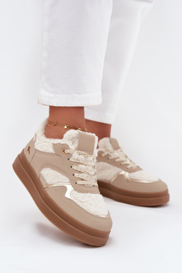 Chaussures modèle baskets Féminin avec une plateforme avec un manteau de fourrure Typu Baranek beige Frelina 2