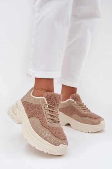 Chaussures modèle baskets Féminin avec des yeux qui clignotent et un manteau de fourrure Typu Baranek beige Zarika