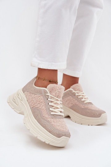 Chaussures modèle baskets Féminin avec des yeux qui clignotent et un manteau de fourrure Typu Baranek couleur ivoire Zarika
