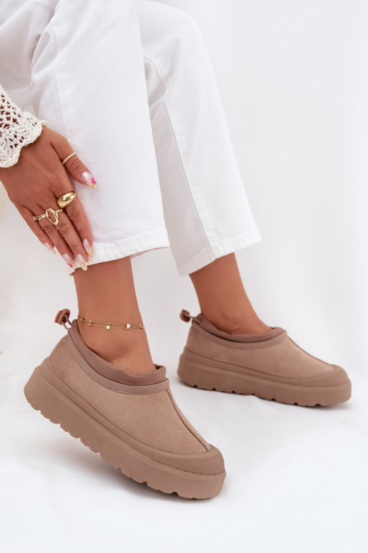 Bottes de neige Féminin avec une plateforme Avec un dessus bas beige Izamine