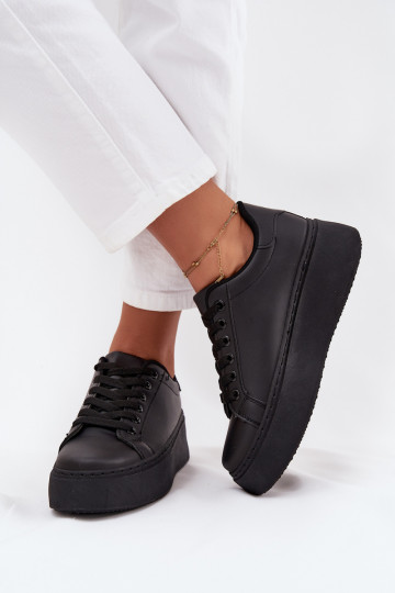 Chaussures modèle baskets Féminin avec une plateforme couleur noire Sallira
