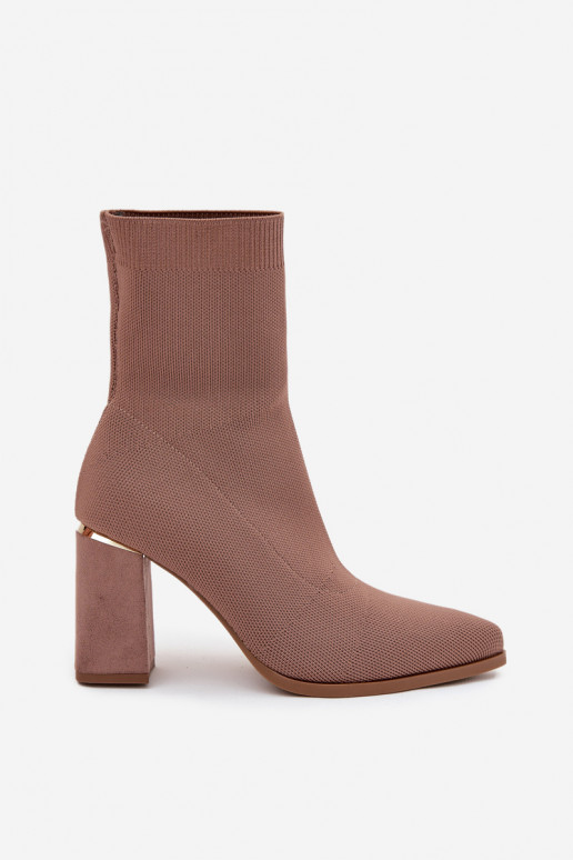  Un modèle convaincant Bottes pour femmes beige Virelle
