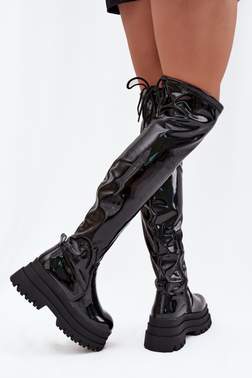 avec effet vernis bottes au-dessus du genou avec une plateforme couleur noire Ravela