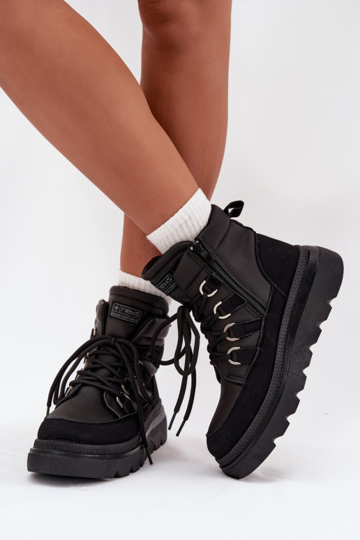 Bottes pour femmes avec une plateforme couleur noire Liorae