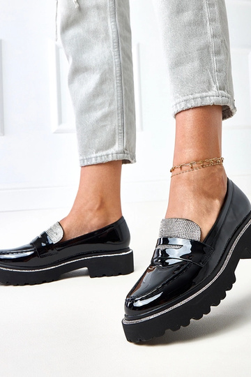 Mocassins noirs vernis... 2