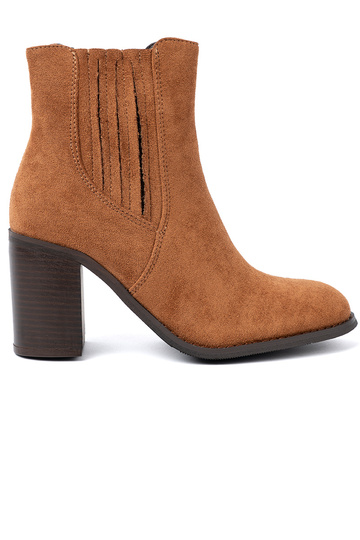 couleur caramel bottes en daim écologique 2