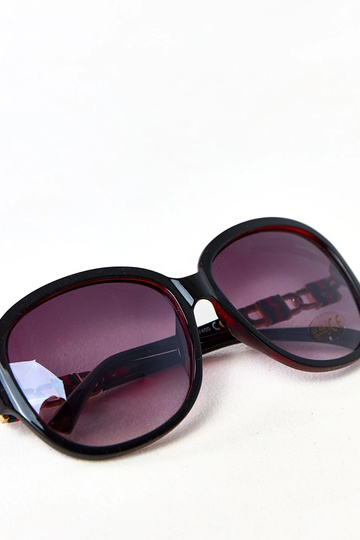 Lunettes de soleil rouges Metz 2