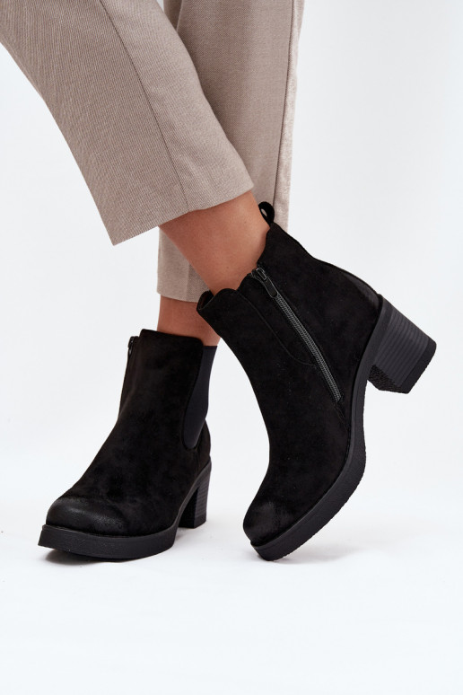 bottes élégantes Féminin avec des talons réchauffer couleur noire Zelia