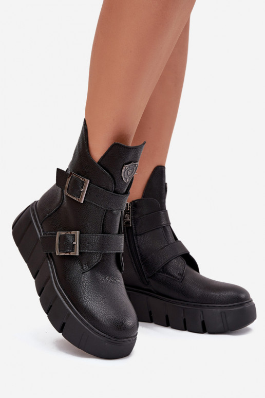 Peau réchauffer Bottes pour femmes avec une plateforme avec boucles Vinceza 66842 couleur noire