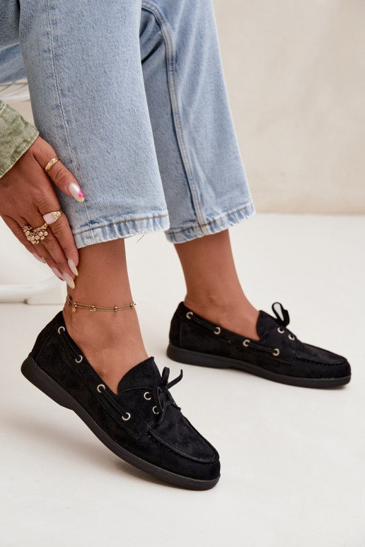 chaussures mocassins pour femmes avec des détails élégants couleur noire Calivra