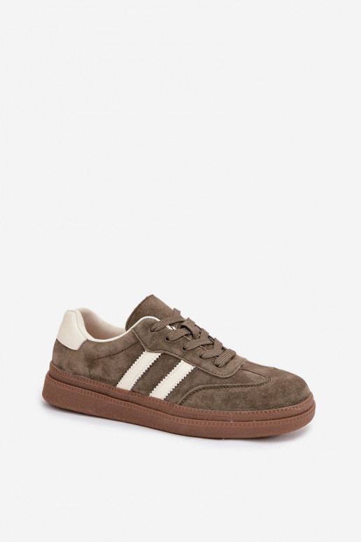 Chaussures modèle baskets Féminin en daim avec une plateforme couleur kaki Sylviona