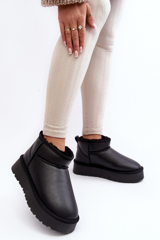Peau Féminin Bottes de neige avec une plateforme couleur noire Loreley