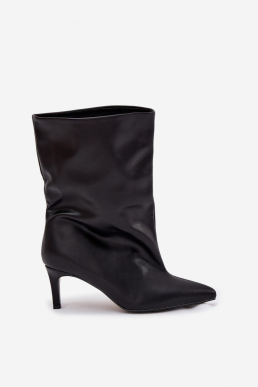 Un modèle convaincant Bottes pour femmes avec des talons fins couleur noire Solvienne