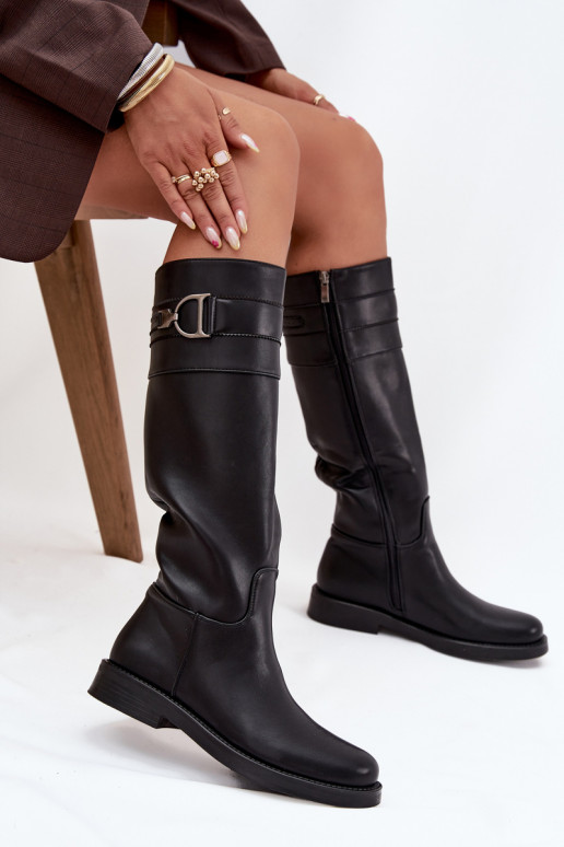 bottes pour femmes avec des talons larges Avec des décorations Detalem couleur noire Arvessa