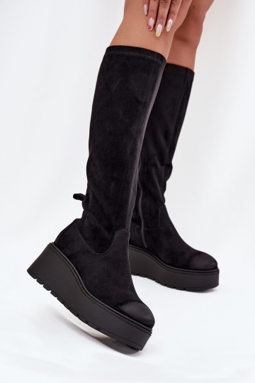 bottes pour femmes Contre la route avec une plateforme I Koturnie Vinceza 58342 couleur noire 2