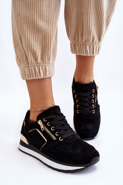 en daim baskets avec une plateforme couleur noire Riverside en daim baskets avec une plateforme couleur noire Riverside