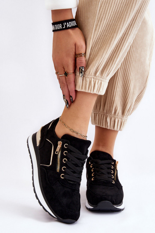 en daim baskets avec une plateforme couleur noire Riverside en daim baskets avec une plateforme couleur noire Riverside