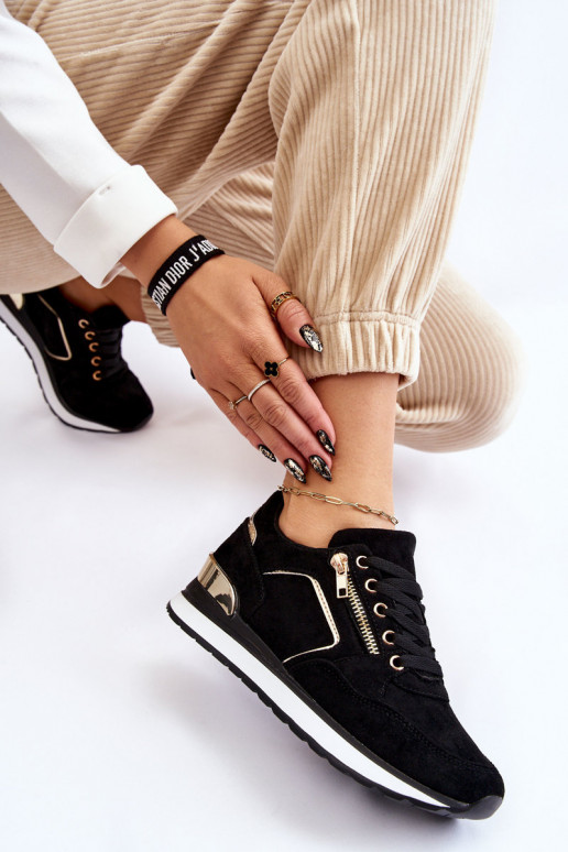 en daim baskets avec une plateforme couleur noire Riverside en daim baskets avec une plateforme couleur noire Riverside