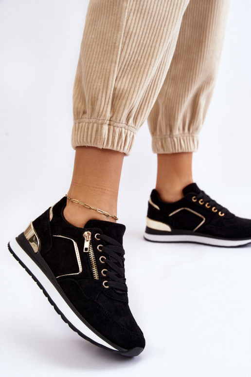 en daim baskets avec une plateforme couleur noire Riverside en daim baskets avec une plateforme couleur noire Riverside