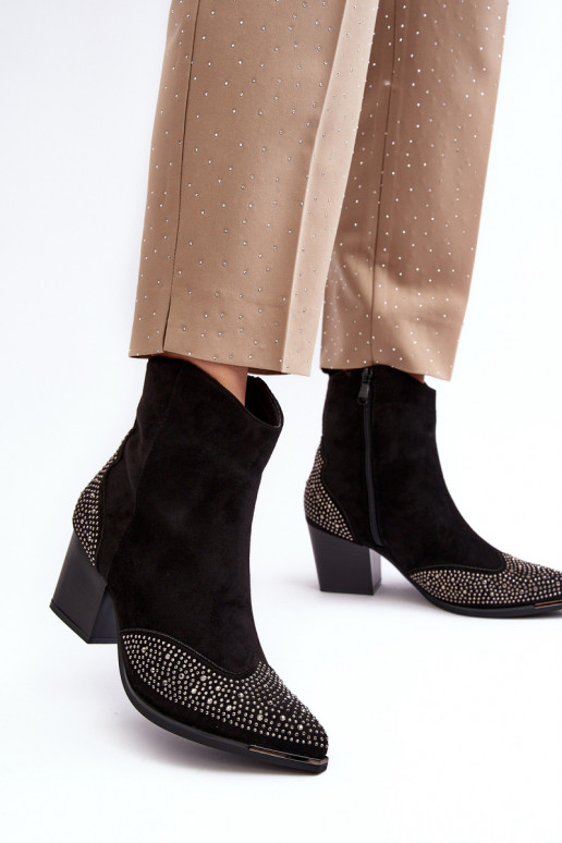 Féminin Décoré bottes style coÀboy avec des talons couleur noire Eleduana